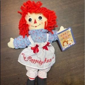 Nwt Hasbro Vintage Raggedy Ann doll